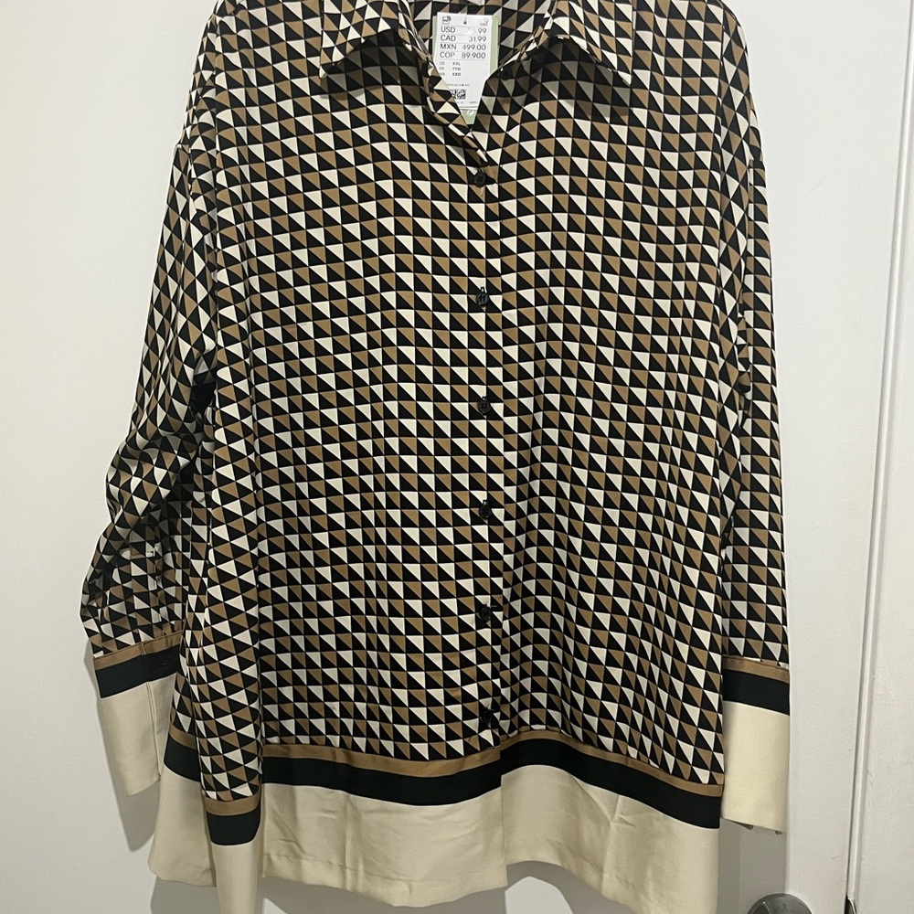 Geometric Patterned Women’s Shirt & Pant